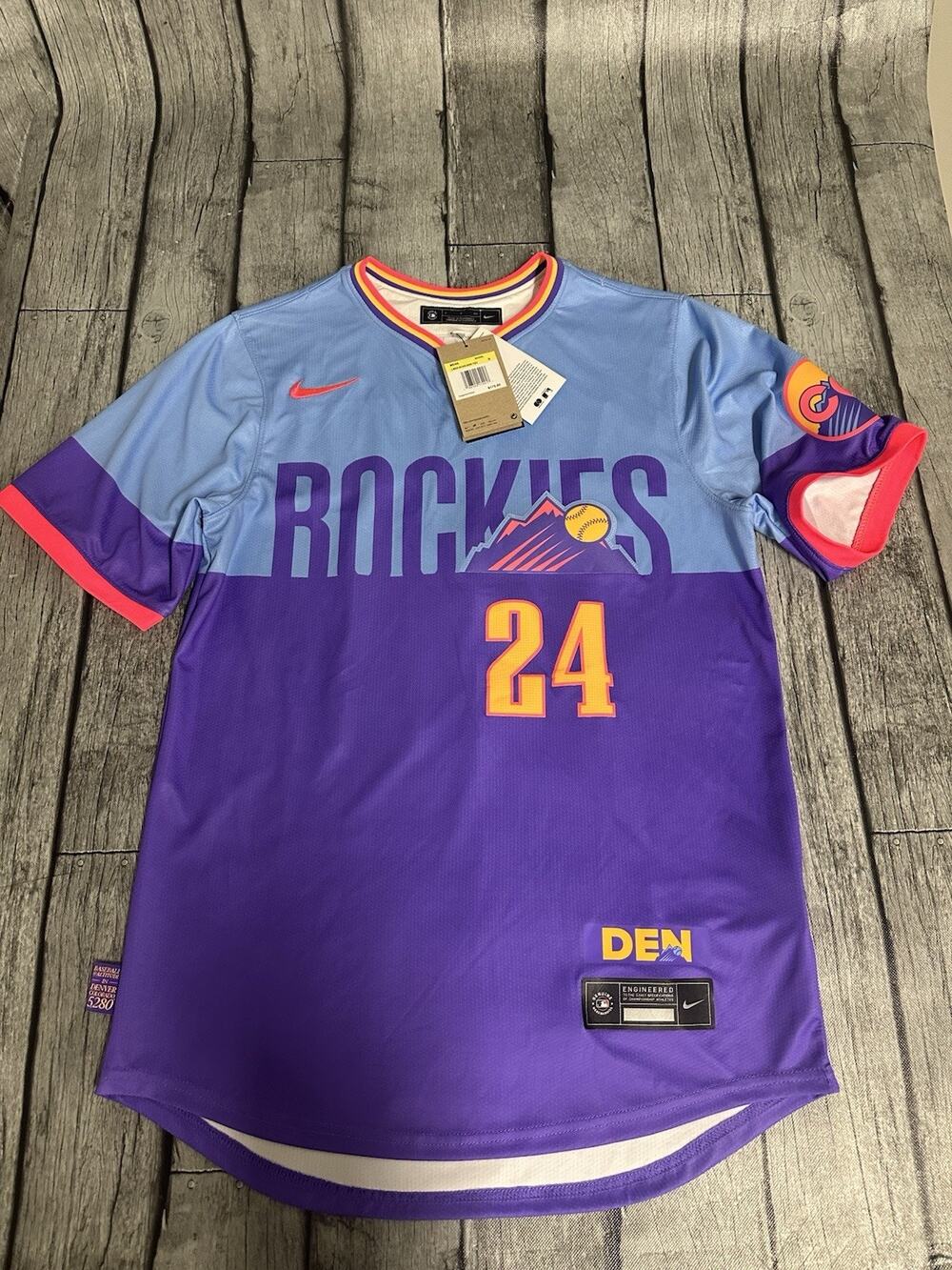 NWT Men’s Nike Ryan McMahon Colorado Rockies City Connect Jersey Small Authentic
